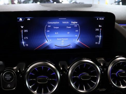 Certified 2025 Mercedes-Benz GLA 250 4MATIC image 7