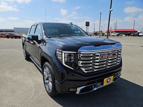 Used 2024 GMC Sierra 1500 Denali w/ Denali Reserve Package image 7