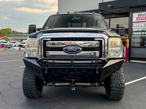 Used 2013 Ford F250 Lariat w/ Chrome Pkg AWD/4WD image 9