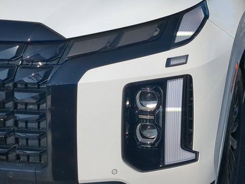 Used 2025 Hyundai Palisade Calligraphy image 12