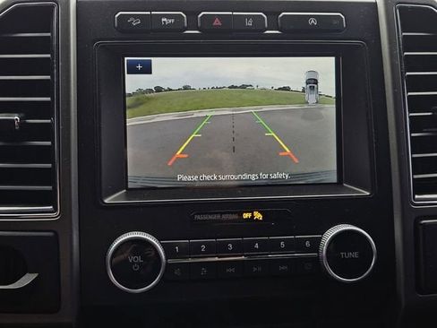 Used 2021 Ford Expedition XLT AWD/4WD image 18