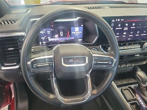 Certified 2024 GMC Canyon Elevation image 20