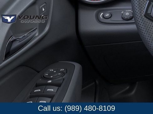 New 2026 Chevrolet Trax RS w/ Sunroof Package FWD image 22