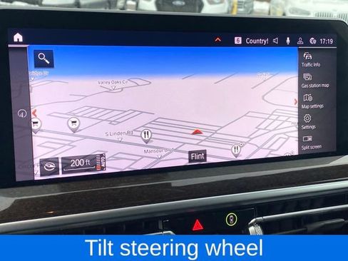 Used 2024 BMW X3 xDrive30i image 11