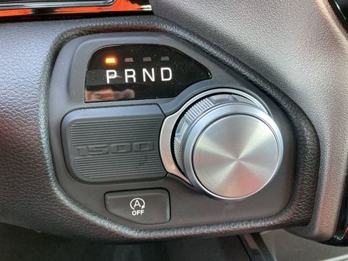 Used 2026 RAM 1500 Laramie w/ Night Edition image 23