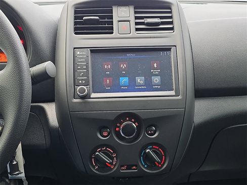 Used 2019 Nissan Versa S Plus image 22