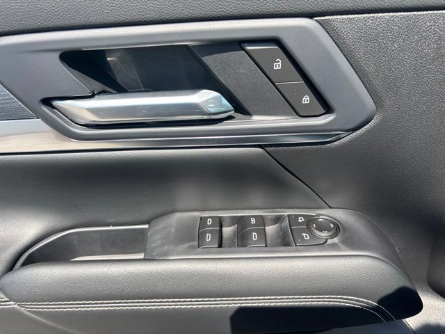 Certified 2026 GMC Terrain Elevation AWD/4WD image 4