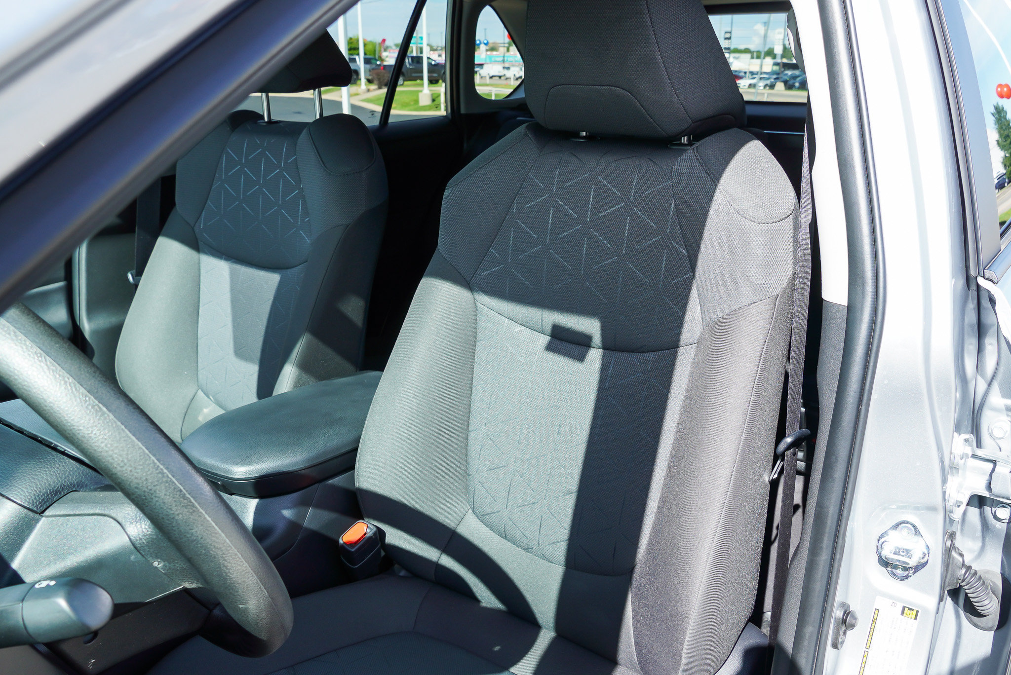 Certified 2025 Toyota RAV4 XLE AWD/4WD image 16