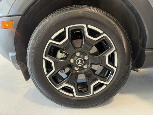 Used 2025 Ford Bronco Sport Outer Banks AWD/4WD image 41