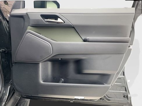 Used 2025 Lexus GX 550 image 34