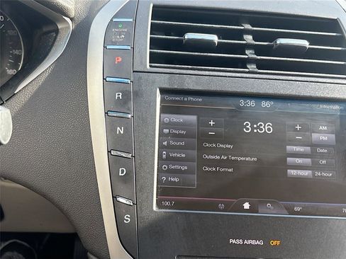 Used 2015 Lincoln MKZ w/ Equipment Group 101A Select image 18