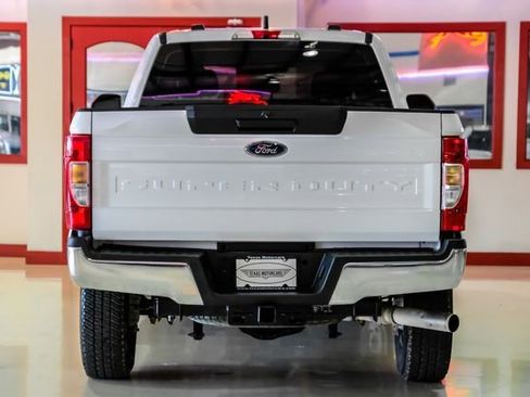 Used 2022 Ford F250 XL w/ STX Appearance Package image 11