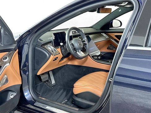 Used 2024 Mercedes-Benz S 63 AMG S image 14
