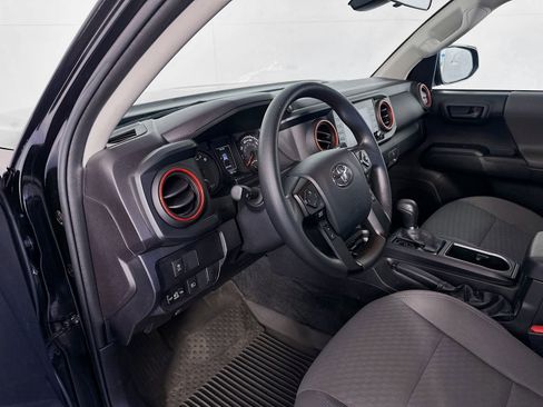 Used 2023 Toyota Tacoma SR AWD/4WD image 9