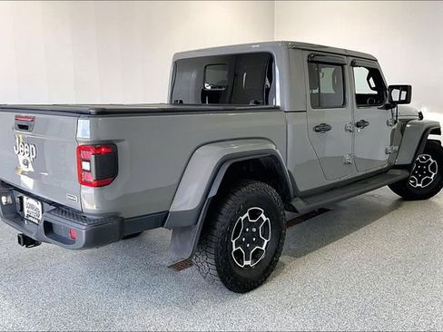 Used 2022 Jeep Gladiator Overland w/ LED Lighting Group AWD/4WD image 5