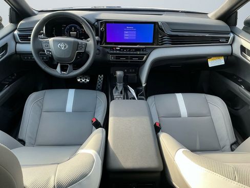 New 2026 Toyota Camry SE image 13