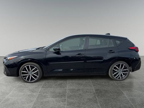 Used 2024 Subaru Impreza 2.0i Sport image 2
