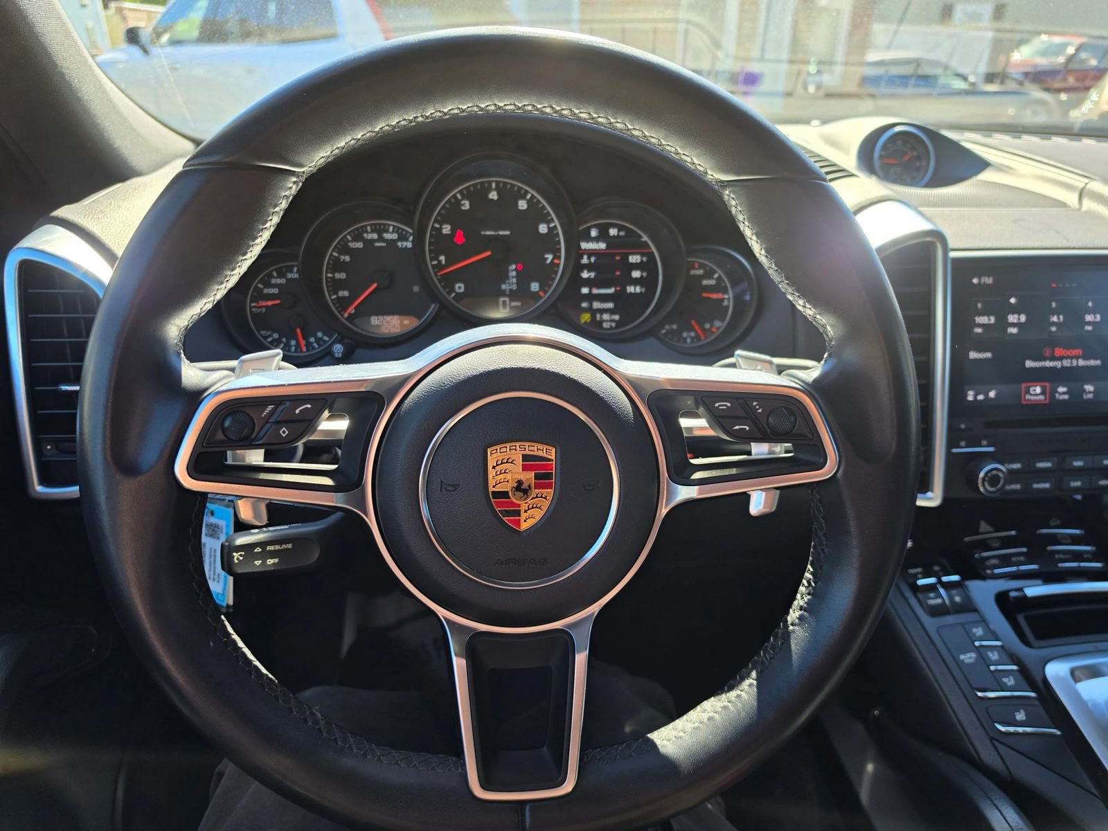 Used 2017 Porsche Cayenne AWD/4WD image 16