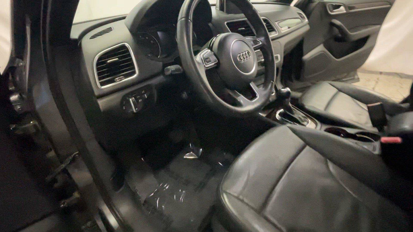 Used 2018 Audi Q3 2.0T Premium w/ Convenience Package AWD/4WD image 36