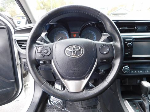 Used 2015 Toyota Corolla S image 8