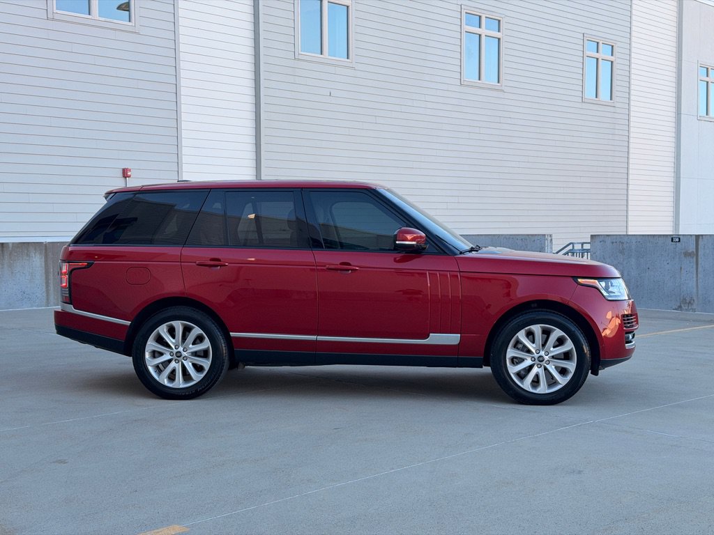 Used 2013 Land Rover Range Rover HSE AWD/4WD image 2