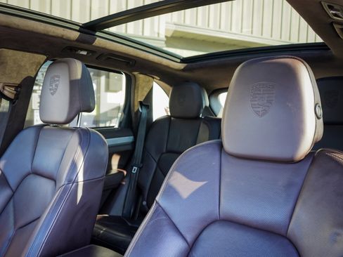 Used 2013 Porsche Cayenne GTS image 16