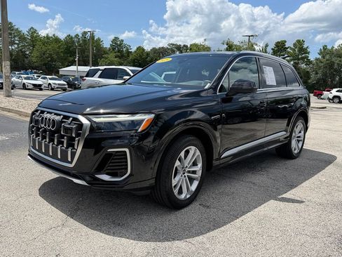 Used 2025 Audi Q7 3.0T Premium Plus AWD/4WD image 3