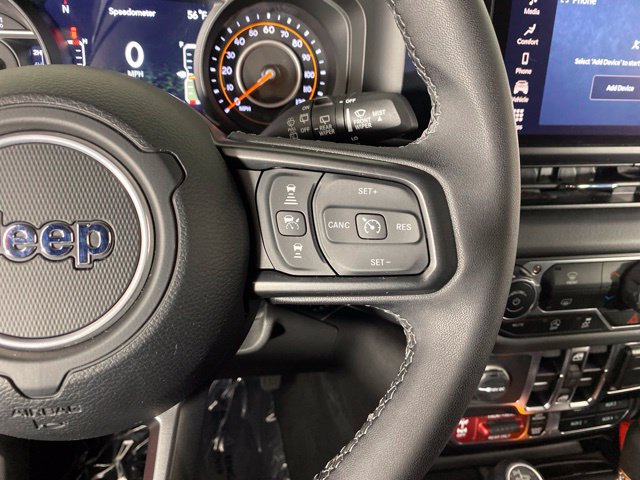 Used 2025 Jeep Wrangler Unlimited Rubicon AWD/4WD image 25
