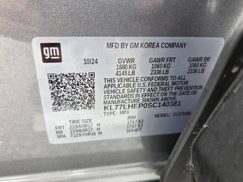 Used 2025 Chevrolet Trax LT w/ Driver Confidence Package FWD image 20