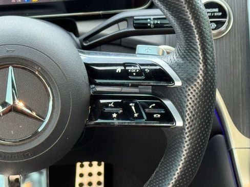 Used 2023 Mercedes-Benz GLC 300 image 28