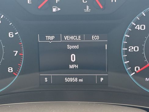 Used 2024 Chevrolet Malibu LT FWD image 29