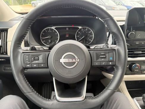 Used 2023 Nissan Pathfinder SL FWD image 20
