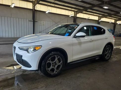 Used 2019 Alfa Romeo Stelvio Ti AWD/4WD image 6