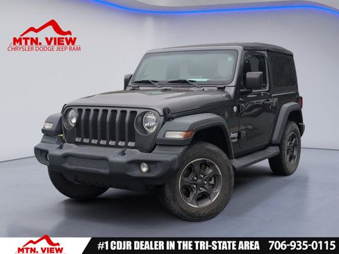 Used 2018 Jeep Wrangler Sport AWD/4WD image 1