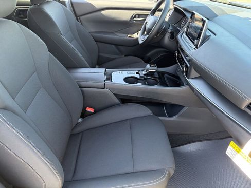 New 2026 Nissan Rogue S image 12