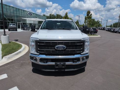 Used 2024 Ford F350 XL w/ 360-Degree Camera Package AWD/4WD image 8