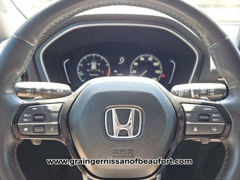 Used 2023 Honda Pilot EX-L image 11