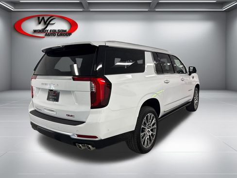 New 2026 GMC Yukon XL Denali w/ Sun & Power Step Package RWD image 6