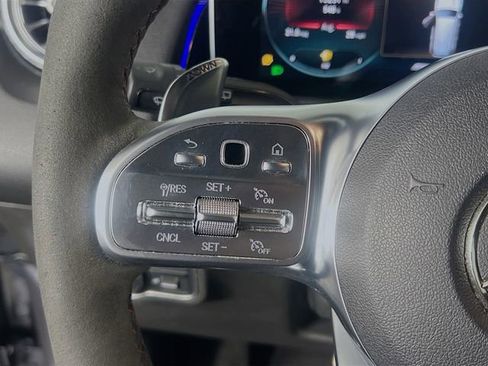 Used 2021 Mercedes-Benz GLB 35 AMG 4MATIC image 17