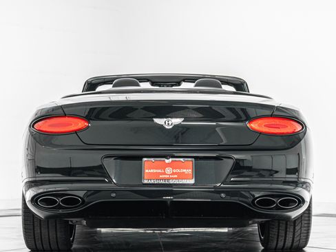 Used 2023 Bentley Continental GT V8 image 8