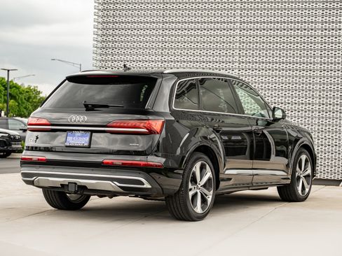 Used 2023 Audi Q7 3.0T Prestige w/ Prestige Package AWD/4WD image 4