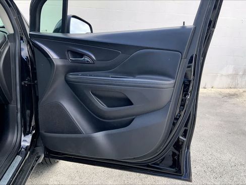 Used 2018 Buick Encore Preferred FWD image 28