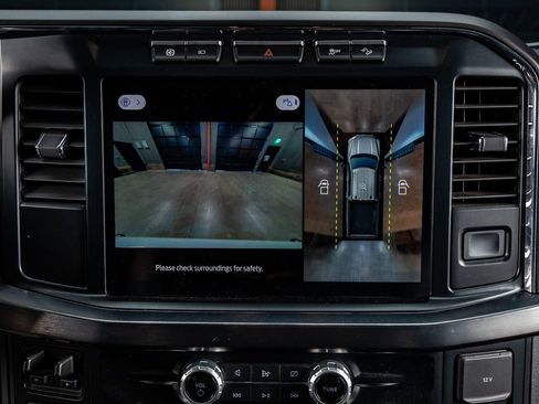 Used 2024 Ford F250 Lariat w/ Sport Appearance Package image 25