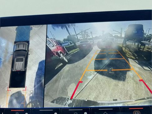 Used 2024 Chevrolet Silverado 1500 High Country w/ High Country Premium Package image 21