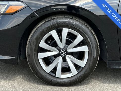 Used 2025 Honda Civic LX image 30