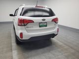 Used 2015 Kia Sorento LX image 6