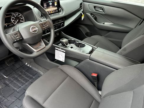 New 2026 Nissan Rogue S image 11