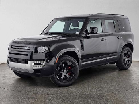 Used 2022 Land Rover Defender 110 S AWD/4WD image 1
