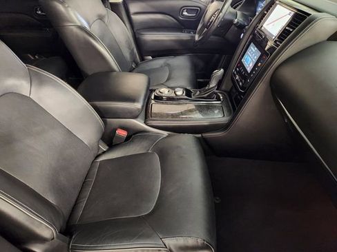 Used 2020 INFINITI QX80 Luxe w/ Proassist Package RWD image 3