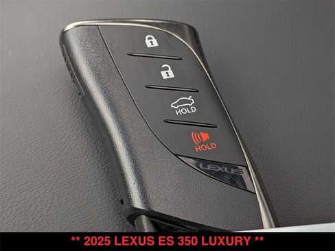 Used 2025 Lexus ES 350 350 Luxury w/ Accessory Package (Z2) image 30